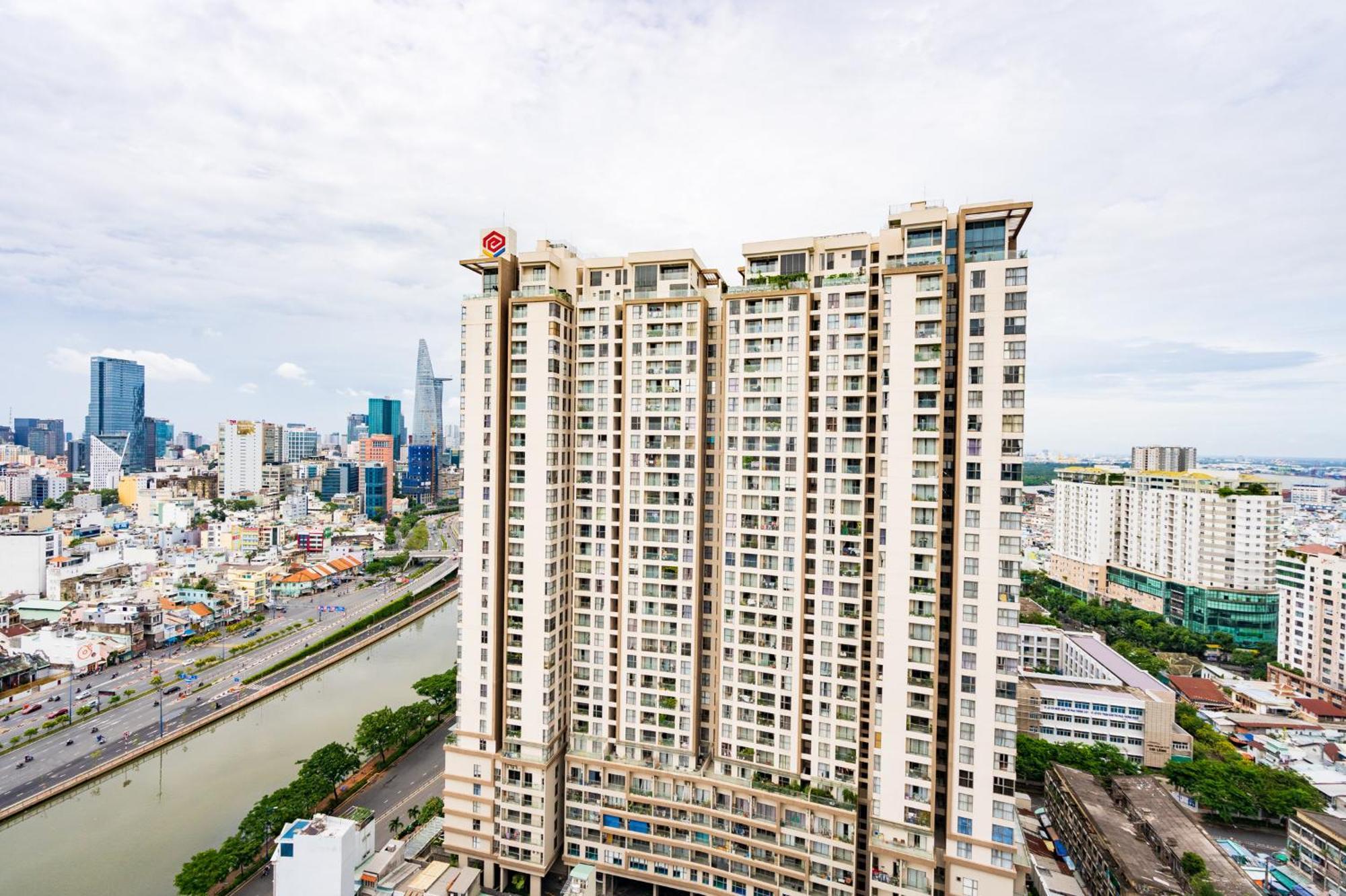 Min' Apartment - Rivergate Residence Downtown Bui Vien - Free Pool Ho Chi Minh City Bagian luar foto